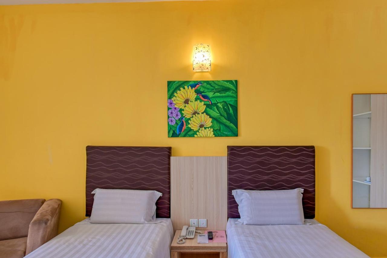 Geopark Hotel Kuah Langkawi Buitenkant foto