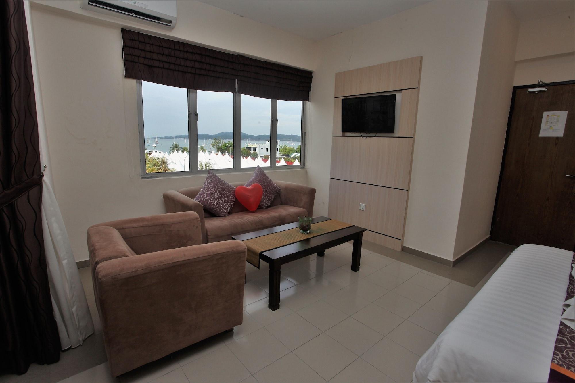 Geopark Hotel Kuah Langkawi Buitenkant foto