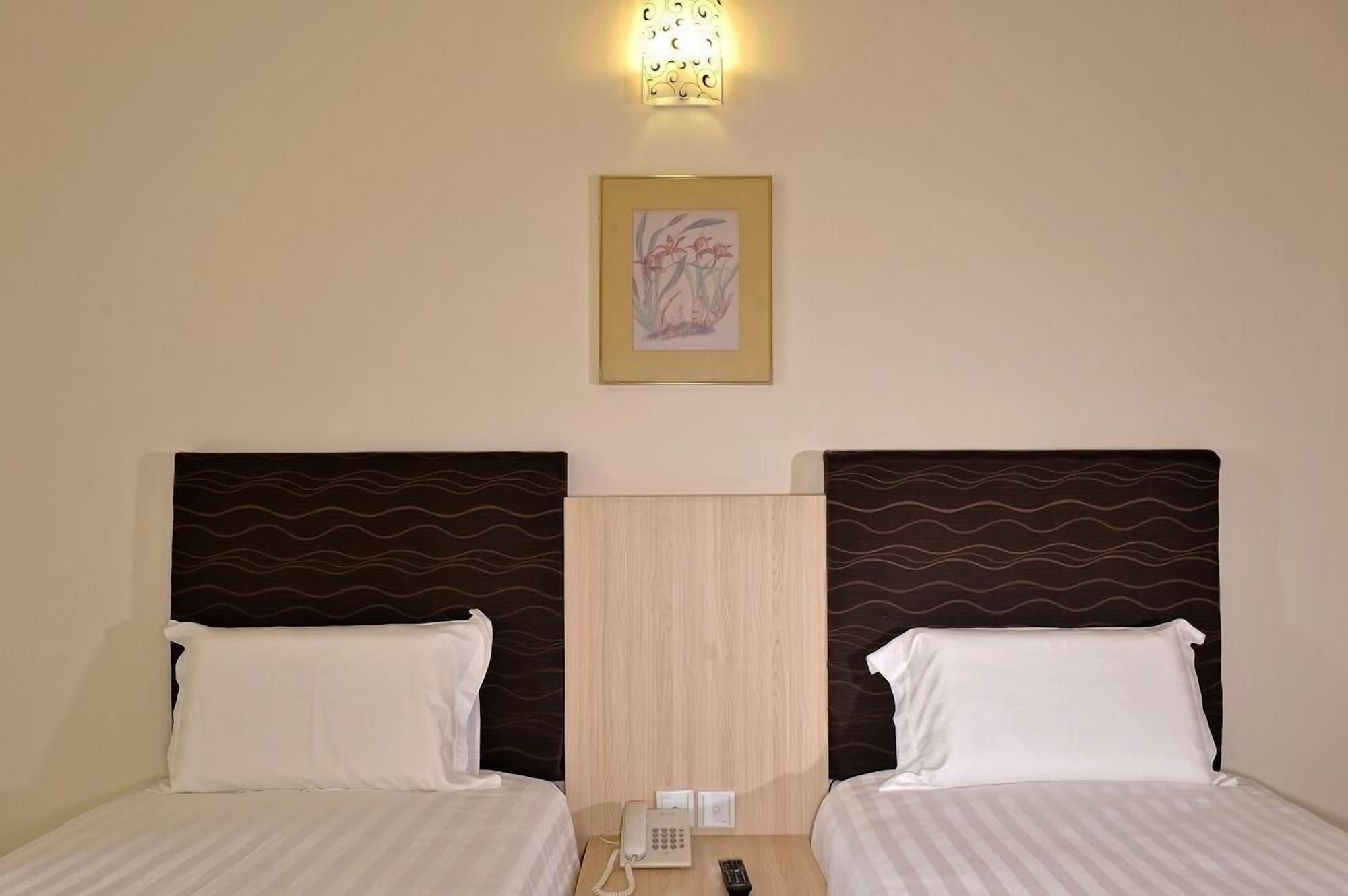 Geopark Hotel Kuah Langkawi Buitenkant foto