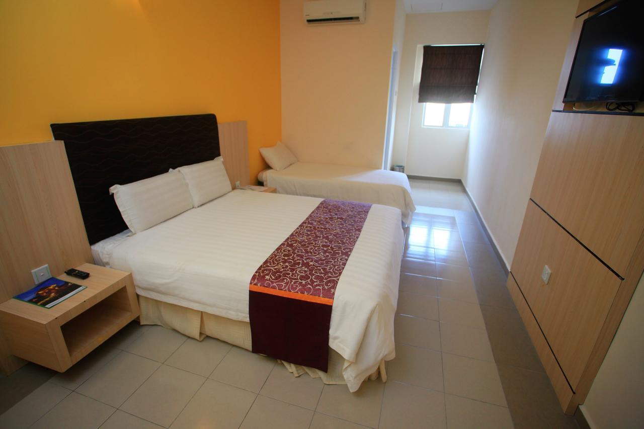 Geopark Hotel Kuah Langkawi Buitenkant foto